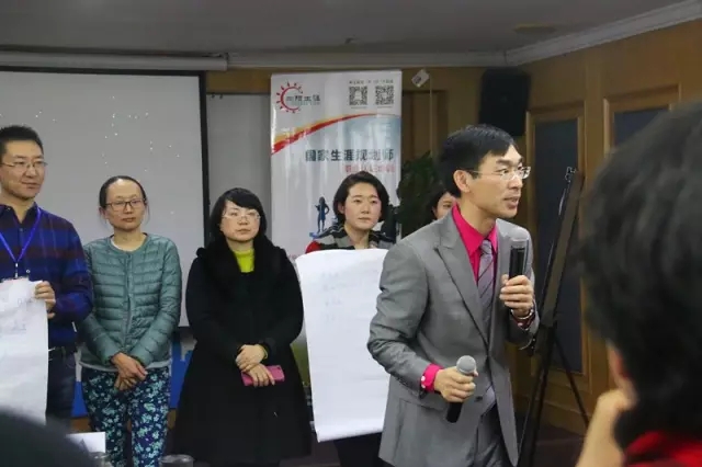 “现象级培训”——中学生涯教育备受瞩目